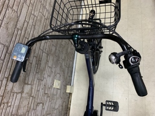 東京23区配達無料　新基準 Panasonic パナソニック ギュットアニーズ　8.9Ah リチウム 電動自転車中古⑦