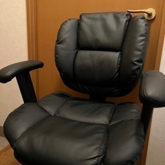 決まりました イス　ゲーミングチェア　デスクチェア　オフィスチェ...