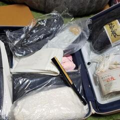 着物 高級着付小物18点セット＋革バック(着物入れられるバッグ)の画像