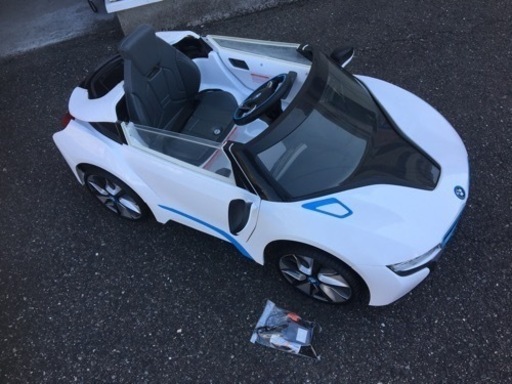 ●販売終了●乗用玩具　電動遊具　BMW　外車　充電式　１人乗　乗り物　室内用　中古品