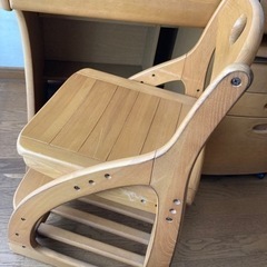 ★木製チェア★子供〜大人まで使用出来ます！★直接取りに来て下さる方にの画像