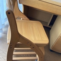 ★木製チェア★子供〜大人まで使用出来ます！★直接取りに来て下さる方にの画像