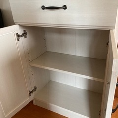 【自宅まで取りに来れる方】食器棚　キッチンボード　の画像