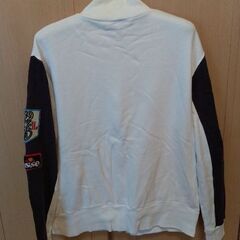 エレッセ　ellesse  ユニセックス　ジャンパー　Lサイズの画像