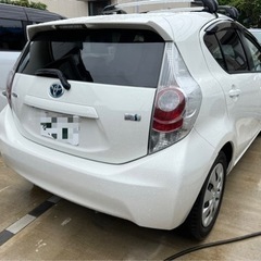 アクア　車検令和5年9月まで　スマートキー　ルーフバー付の画像