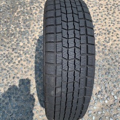 軽自動車用　スタッドレスタイヤ３本の画像