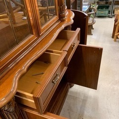 ゴージャス　キャビネットの画像