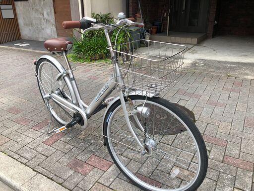 【中古】Free Power 26インチ　電力消費無アシスト　内装３段