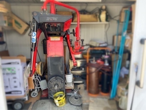 【バトラー】決算祭‼️大型タイヤチェンジャー　200,000円‼️