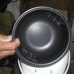 炊飯器（2合炊）の画像