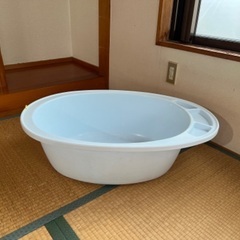 （今日中に取りに来れる方）ベビーバスの画像