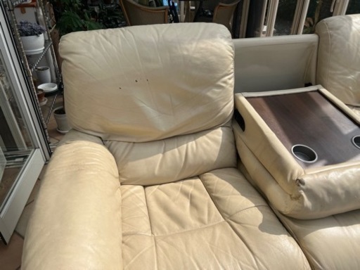 【値下げいたしました】大塚家具(購入額20万円)合皮３人掛けリクライニングソファー