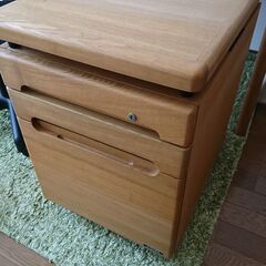 引き出し キャスター付き(大塚家具) あげますの画像
