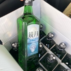 鏡月