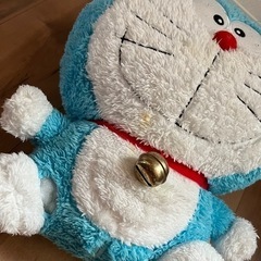 ドラえもん ぬいぐるみの画像