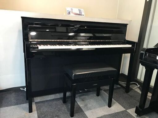 ヤマハ　中古電子ピアノ　CLP-585PE　2016年製