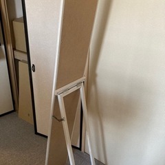 全身鏡の画像