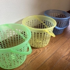🌟決まりました！🌟使ってください！🌸手付き洗濯カゴ🌸3色セット