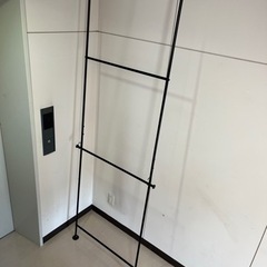 室内物干し　立て掛け　アイアン　黒の画像
