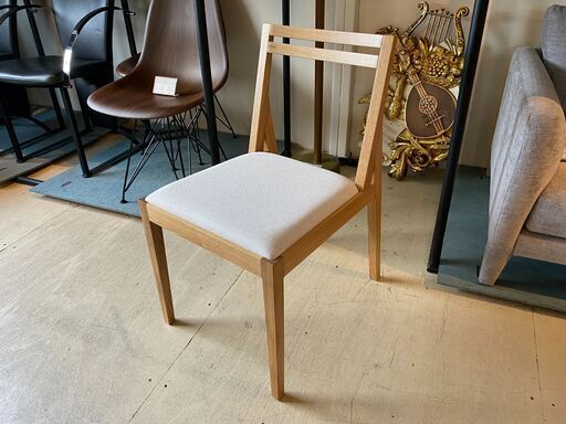 宇都宮でオシャレな家具を探すなら『オトワリバース！』12展示品 美品 FUJIEI 藤栄 チェア 椅子 ナチュラル×ベージュ 中古品