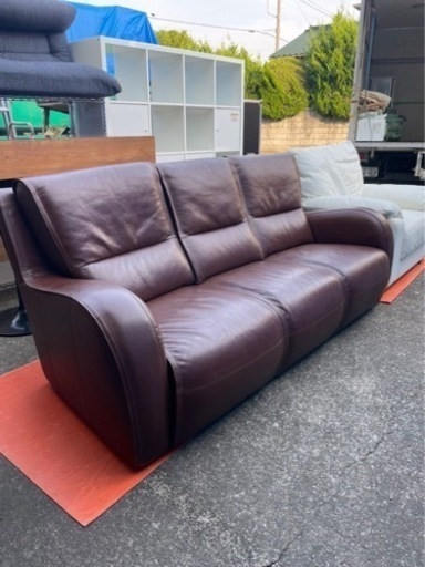 カリモク家具 本革３人掛けソファー h