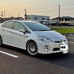 トヨタプリウス　22年です　車検5年7月までです　コミコミ値段