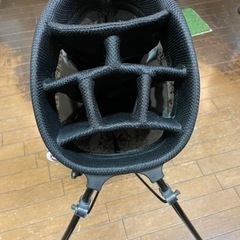 夏休み最終値下げしましたオークリー  限定 キャディーバッグ　スタンド式