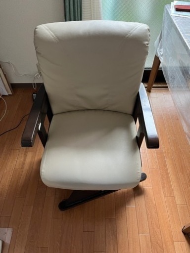 椅子引き取りに来てくださる方に。