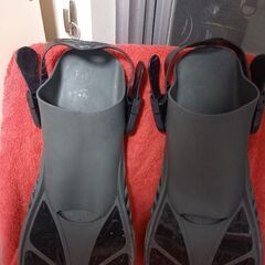 ダイビング　フィン　中古品