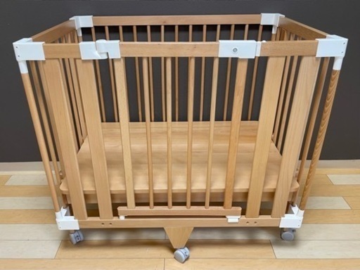 ファルスカ ベビーベッド 美品！！