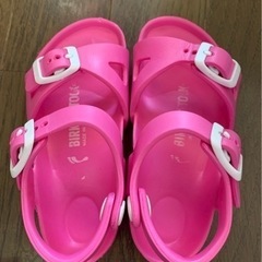ビルケンシュトック　ピンク　サンダル