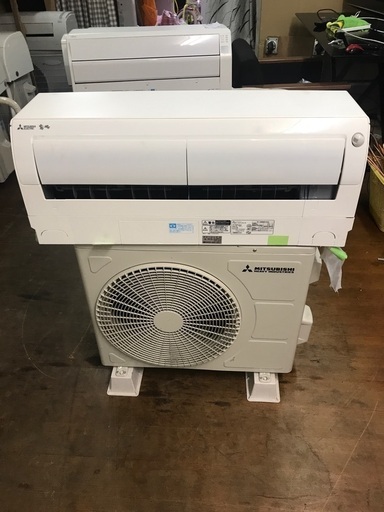 2016 Mitsubishi 6畳。 無料のエアコンの設置