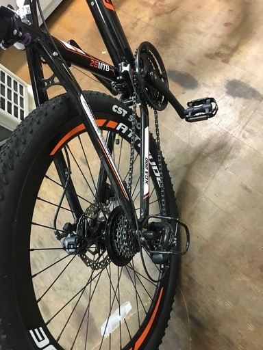 新しく見えます。 無料配達