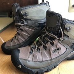 【決まりました】KEEN トレッキングシューズ29cm
