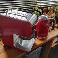 デロンギコーヒーメーカとポット♪