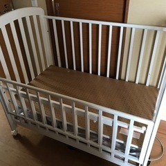 【お譲り先決まりました】カトージ　ベビーベット　ホワイト