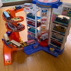 6歳からの委託。駐車場とミニカー23台。の画像