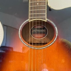 ヤマハ  エレアコギター  スタートセットの画像