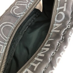 BENETTON ポーチの画像