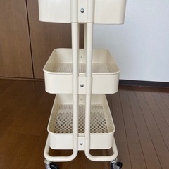 キッチン　3段収納　タイヤ付き