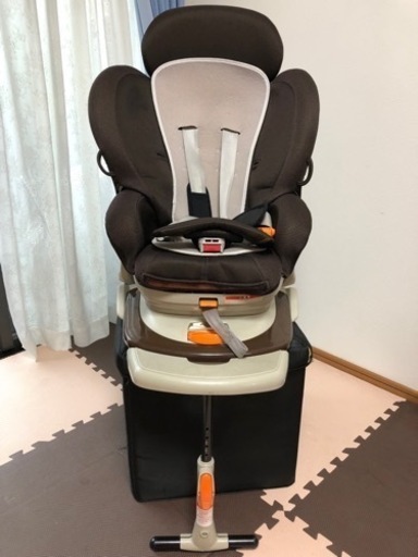 【大幅値下15,000円→8000円】チャイルドシート（Aprica  マシュマロベッドグランデＷサーモ）