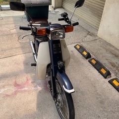 スーパーカブ70カスタム　角目　セル付の画像