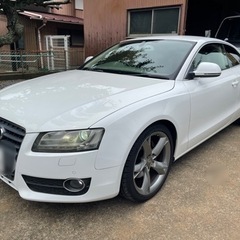 【オリコローン可】Audi A5車検有！  クーペ　バックカメラ...