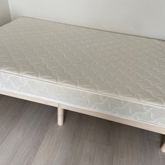 セミダブルのマットレス譲ります