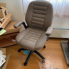 デスクチェア