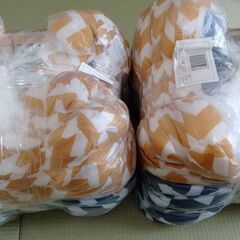 無料座布団　ヒモ付　ジグザグ柄　３８×３８ｃｍ　★取りに来られる方限定