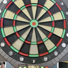 【リサイクルストアスターズ城西店】ダーツボードセット 設置台･矢...