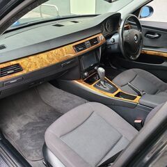 BMW320ツーリング H19　車検5/1　走行71000ｋ　社外ＨＤＤナビ＆フルセグTV　カラーバックカメラ　ＥＴＣ　17AW　キセノン　コンフォートアクセスの画像