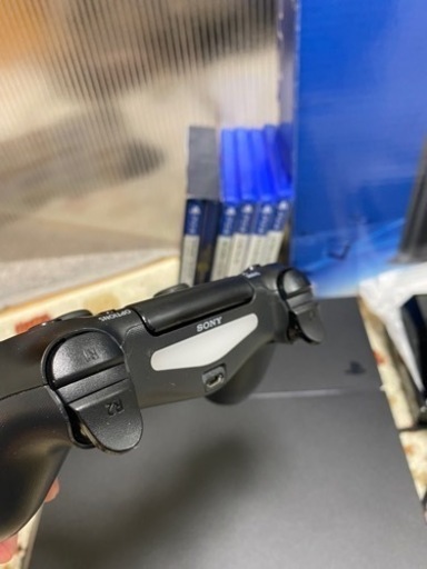 【値下げしました】PS4 本体、ソフト多数
