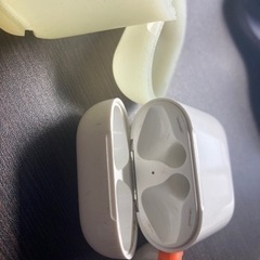 正規AirPods オマケ付き　箱付きの画像